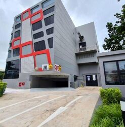 Upper Changi Road North (D17), Shop House #453471011